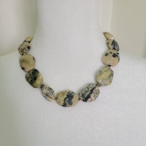 Necklace, Polished stone with gold hammered clasp